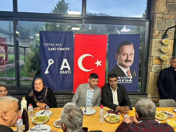 Başkan Umut Şimşir’den Siyasete Mesaj Niteliğinde İftar