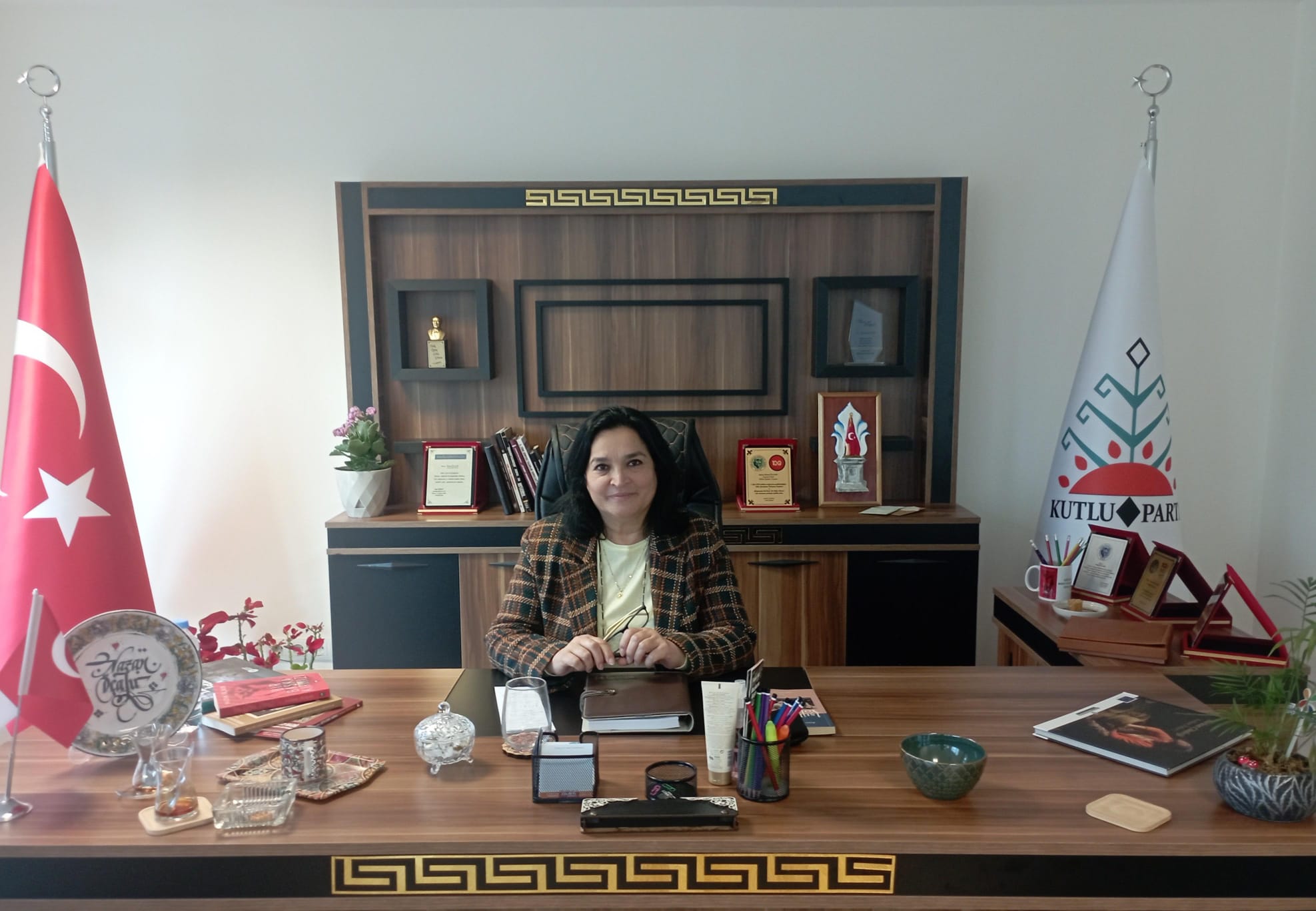 NAZAN ÖÇALIR’DAN YAŞLILAR HAFTASI MESAJI: “TÜRKİYE HIZLA YAŞLANIYOR, ACİL ADIM ŞART”