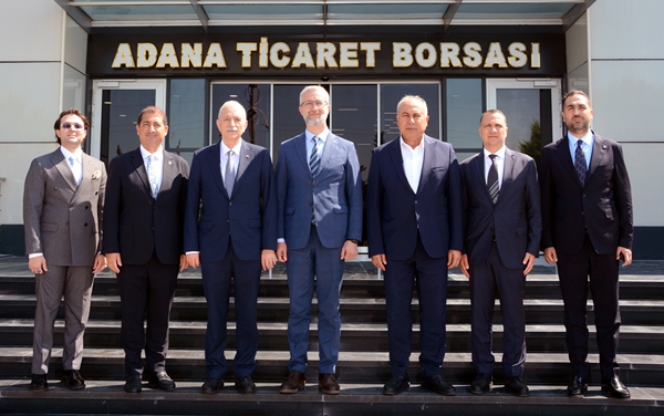 DZHELİALOV: “SAVAŞA RAĞMEN TARIMDA GÜÇLÜ DURUŞUMUZU SÜRDÜRÜYORUZ”